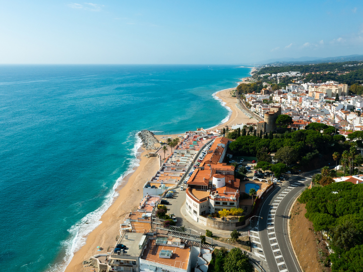 La Escuela Universitaria de Gestión Hotelera y Turismo EUHT StPOL